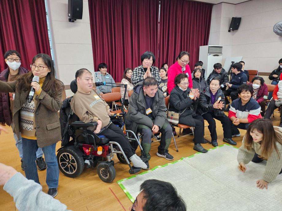 증평군장애인복지관, 척사(윷놀이)대회 열려